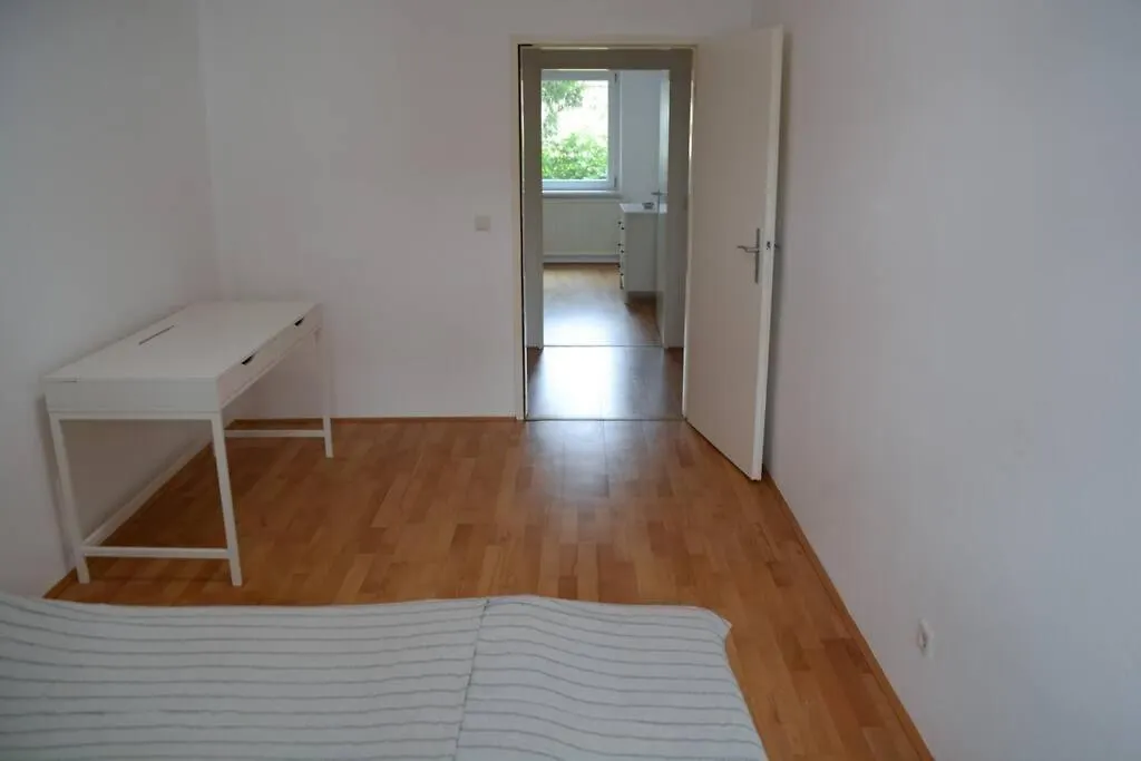 Apartment With Garden View In 1170 Wiedeń 0*,