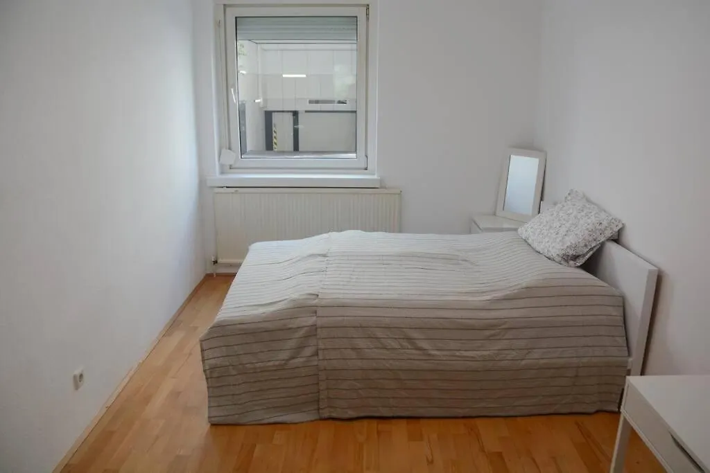 Apartment With Garden View In 1170 비엔나