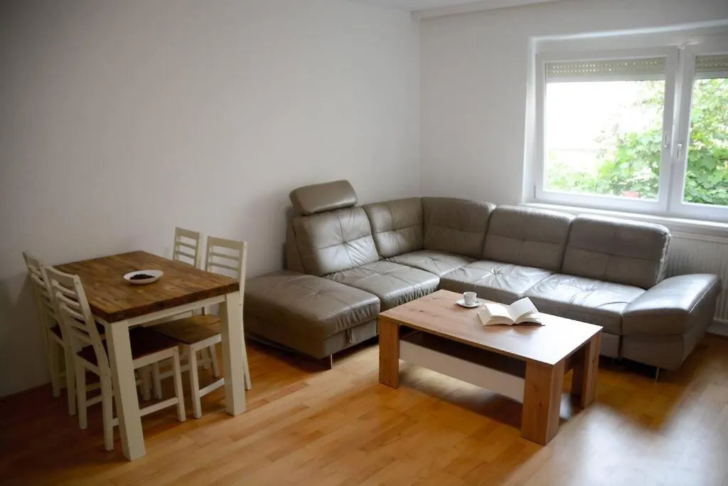 Apartment With Garden View In 1170 Vienna location